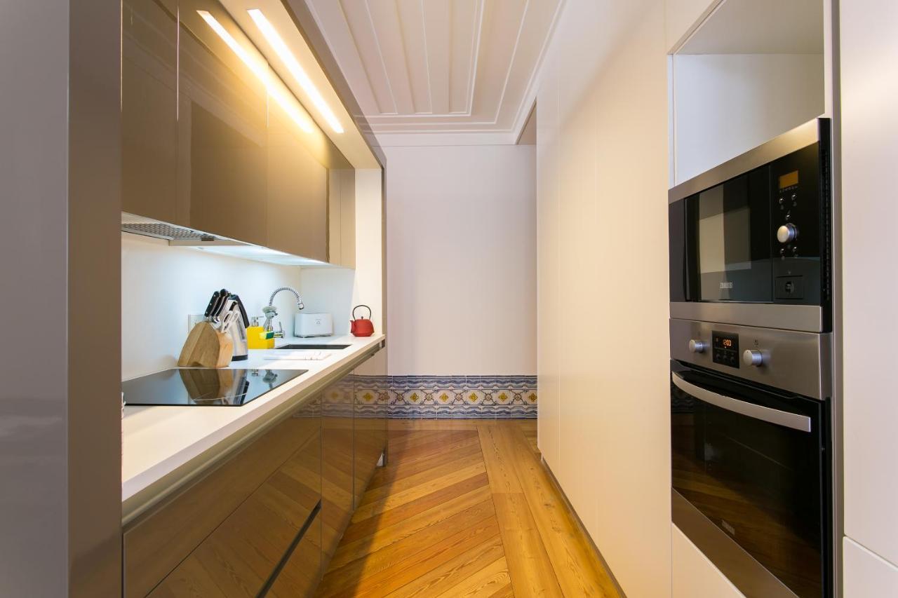 Joivy Elegant 2br With Workspace Nearby Baixa-chiado Subway Lisboa