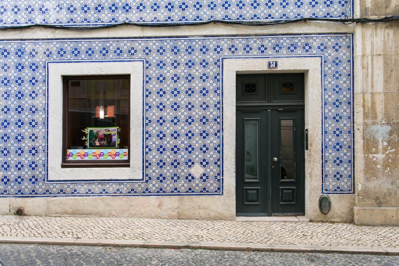 Joivy Elegant 2br With Workspace Nearby Baixa-chiado Subway Apartamento