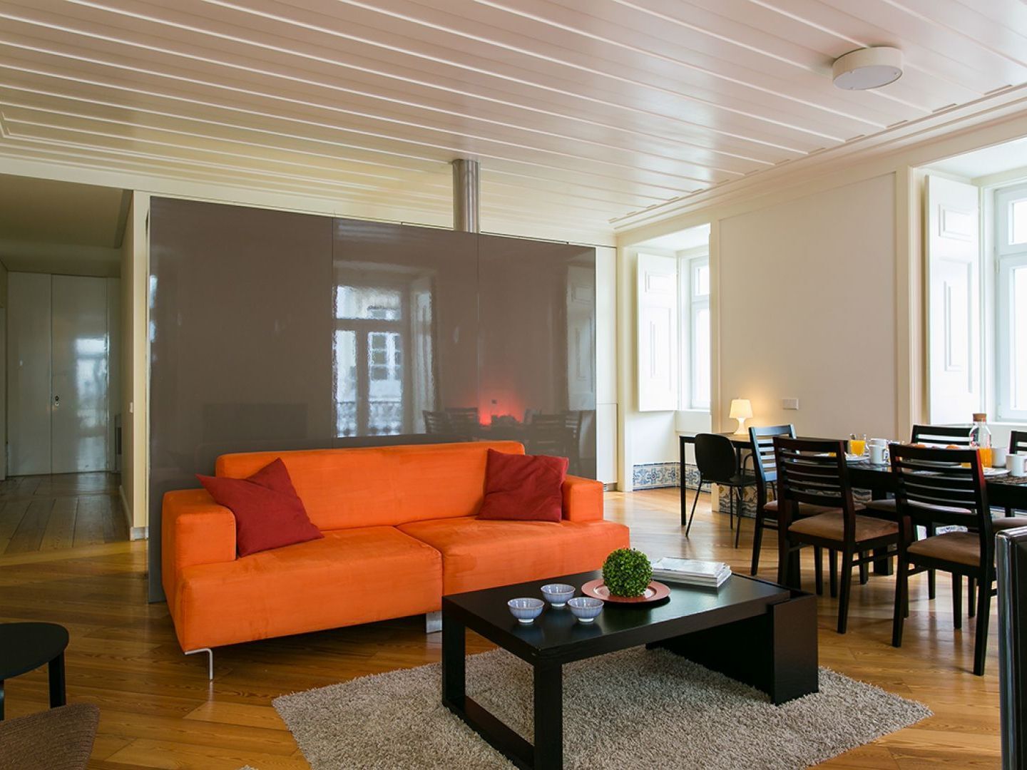 Apartamento Joivy Elegant 2br With Workspace Nearby Baixa-chiado Subway Lisboa