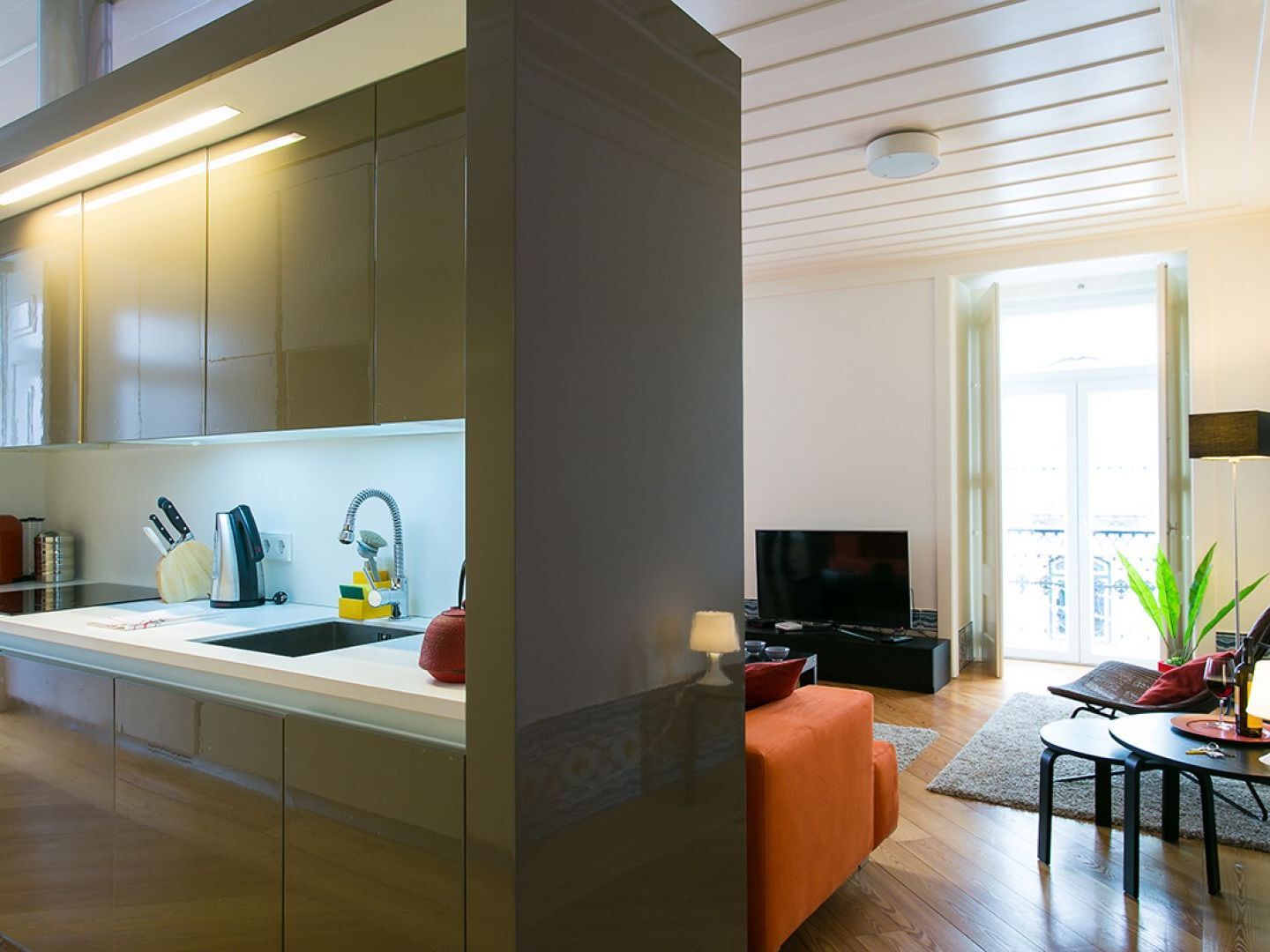 Joivy Elegant 2br With Workspace Nearby Baixa-chiado Subway Lisboa