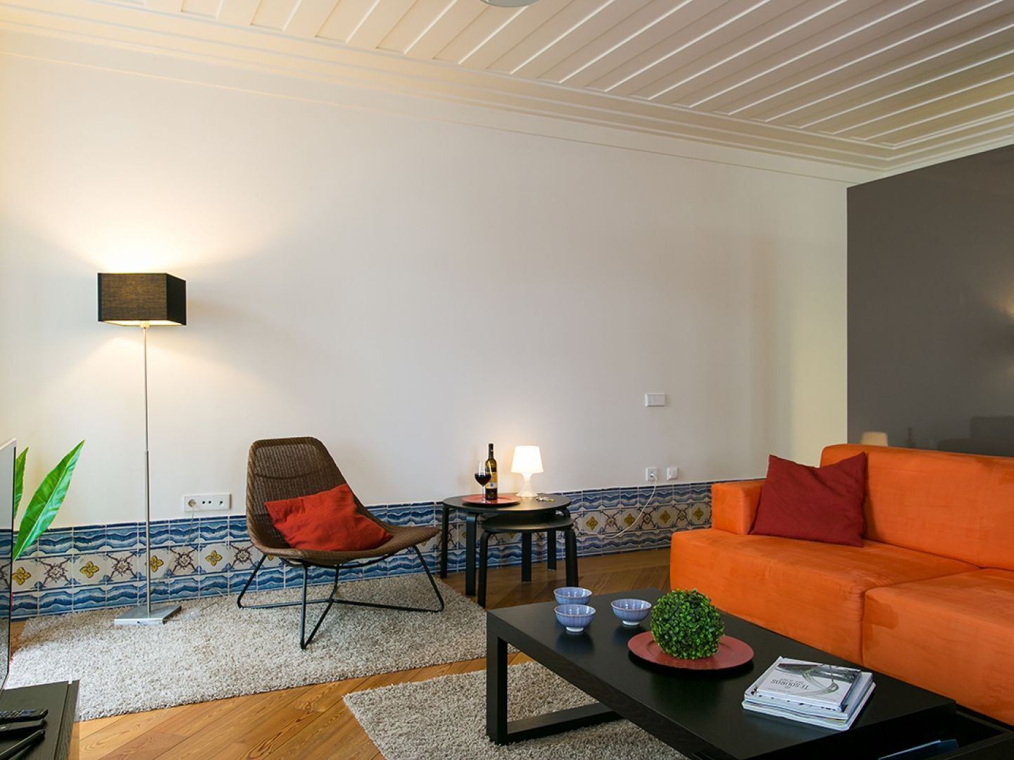 Joivy Elegant 2br With Workspace Nearby Baixa-chiado Subway Apartamento *